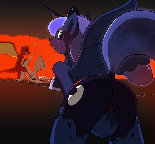 closetfizzle:  (Mod: Here’s a few edits of the finished Voyeur Luna pic. I’m glad I got that out of my system. Now I can go on to what will most likely be my final Fizzle response before going back to school.)  Unf~ o////o