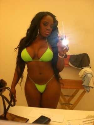 astoldbyclitliquor:  Samone Taylor adult photos