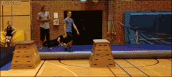 meaty-chunks-of-life:  oops….wow that hurts to watch 