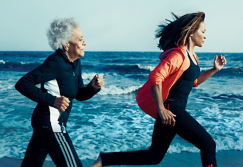 curvesincolor:  96 year old runner and her 60 year old daughter. 