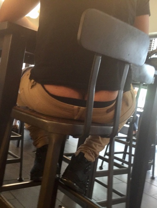 Good Lord! This boy put it all out on display in Starbucks. I was very tempted to follow him out. He