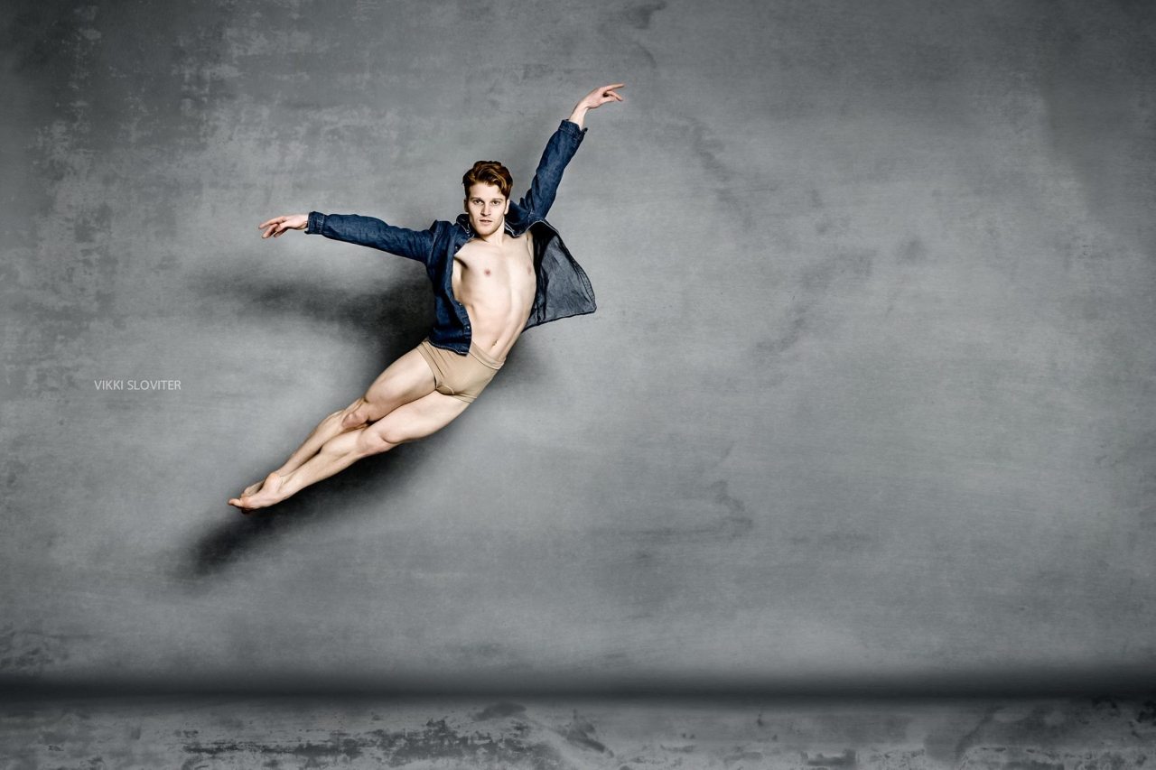 mrdanceartist:  Alexander Peters, Principal Dancer with Pennsylvania Ballet.  Great