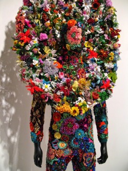 omgfabulous:  rollership:  asylum-art: Soundsuits’ of Artist &amp; Fashion Designer Nick Cave &ldquo;Nick Cave (born 1959 in central Missouri, USA) is an American fabric sculptor, dancer, and performance artist. He is best known for his Soundsuits: