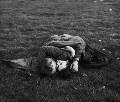 American Soldier kissing his girlfriend, 1946Ralph Morse