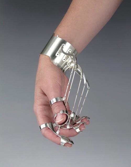 itscolossal:Jennifer Crupi’s Unconventional Jewelry Highlights Gesture As Ornament