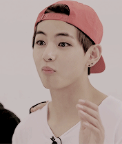 Aesthetic: Taehyung In Snapbacks