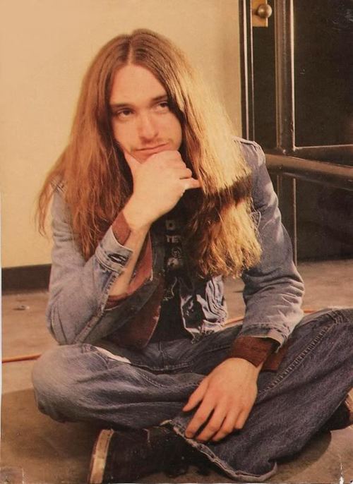 lovejohnpaulringogeorge:  Cliff Burton {02/10/1962 - 09/27/1986} 