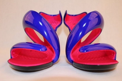 stoned-tsukiyama:  ryosanimelife:  For 跠 you too can own Tsukiyama Shoes Someone please draw him in these  wHAT FUCKING WEABOO DID THIS