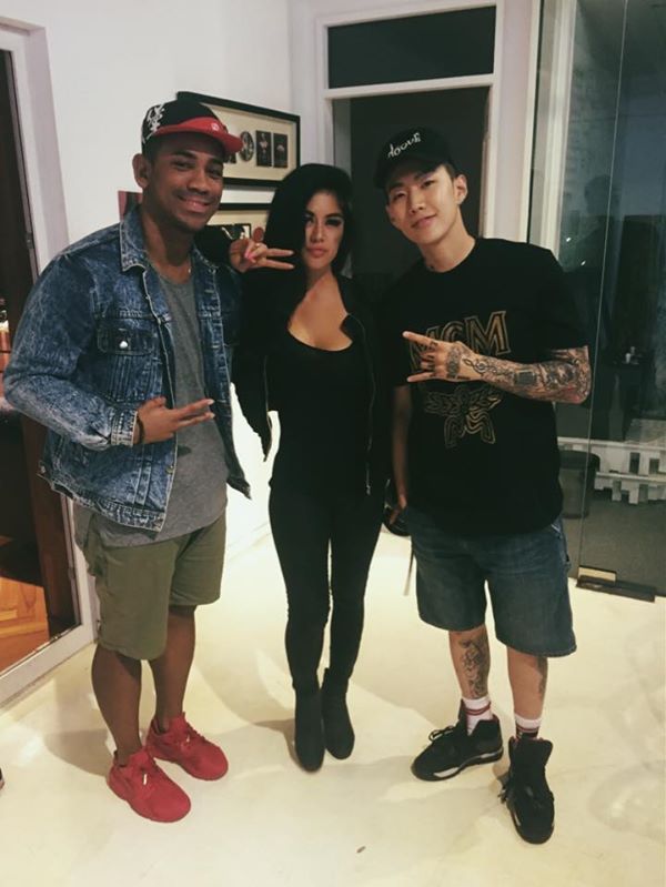 Kim Lee chillin at AOMG with Jay Park & Chacha - Jay Park Network