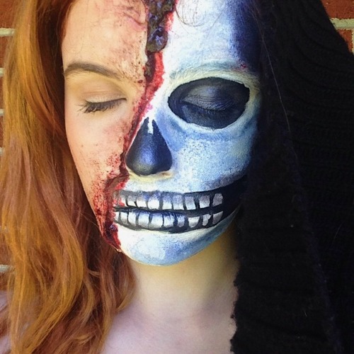 disgraceful-hag: makeup inspired by one of my favorite paintings, “death and life” by gustav kilmt