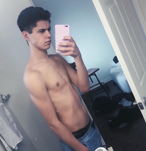 olliesboy:  Jackson Krecioch