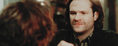 charlie-bradcherry:  Sam taking care of an archangel (◕‿◕✿)  