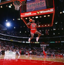  Michael Jordan soars on his way to the Slam Dunk title during the 1988 NBA All-Star Weekend.  (Walter Iooss Jr./SI) 