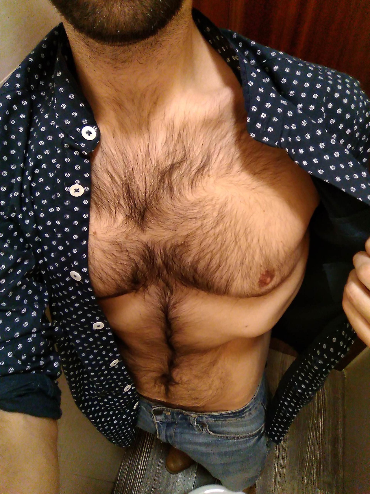 hairy-males:When you’ve finished that drink, meet me in the bathroom ||| Hot and