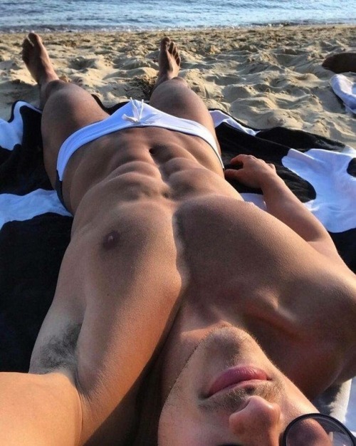 starbord1:Sexy selfie.