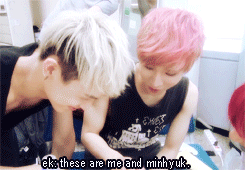 xxx1011: dumbs comparing height differences through tissue papers. (≧o≦)         