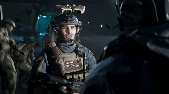 Let's get a good look at you — Call of Duty: Modern Warfare II - gifs 10/?.