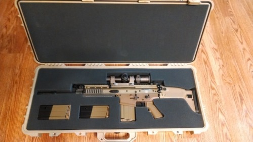 fmj556x45:  SCAR 17 - VORTEX 1-6X24 RAZOR HD II - ADM DELTA MOUNT  Hnnng!! Want!!