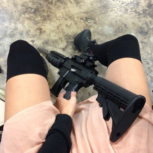 dirtypillowsmfc:  I love this gun