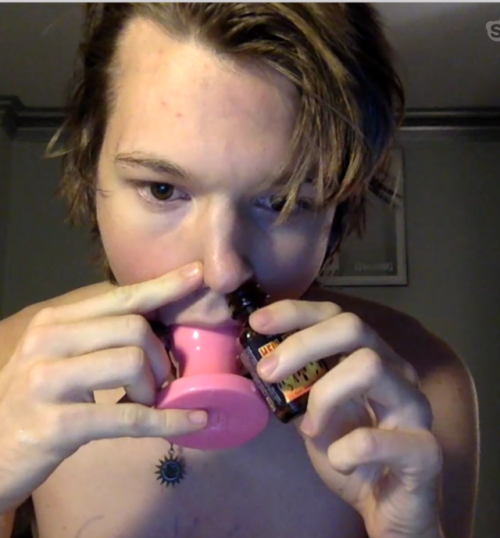 sfmaster:  Everyone is freaking out that the last post reached 500 haha.Here’s the faggot as I promised.Make this reach 2500 notes and I’ll post a video of him.