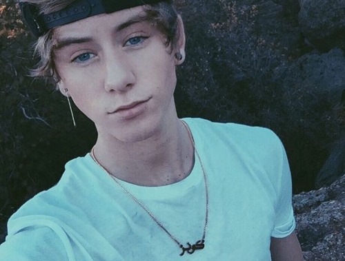 healinggabriel: Pictured: Gabrielminus the ear/nose piercings and snapback, the physical traits of t