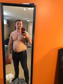 inkedbroadway:  So I’ve been told y’all like your boys thick.