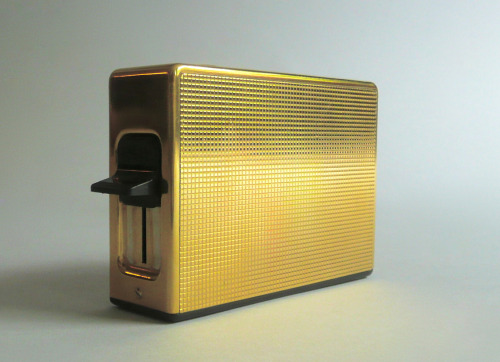 Reinhold Weiss, Braun TFG 1 Tischfeuerzeug, permanent table lighter (gold plated), 1968. Nickname: t