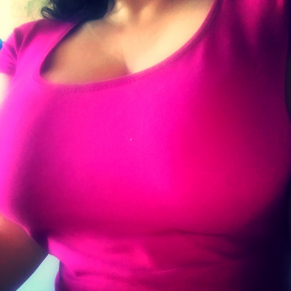valentina-36f:  Oh my this top feels like I am claustrophobic