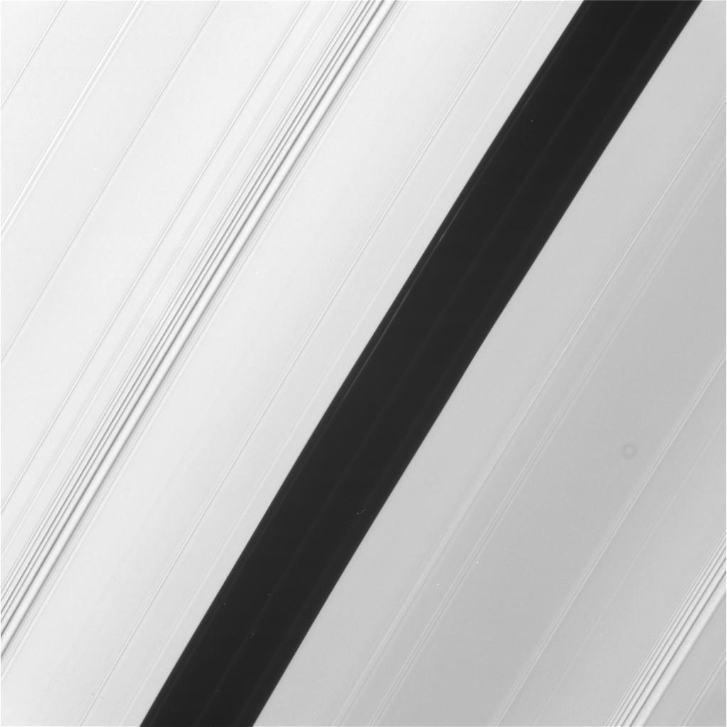 humanoidhistory:  The rings of Saturn, observed by Cassini space probe, April 2016.