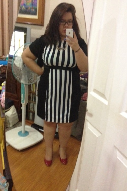 Kinda overly obsessed with stripes :)) Playing dress up just because it’s a boring night