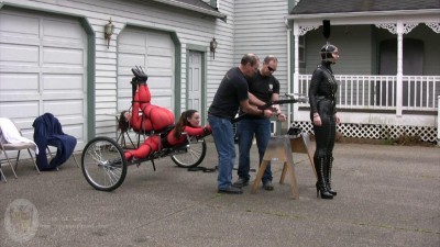 https://extreme-bondage.tumblr.com/post/116404822029