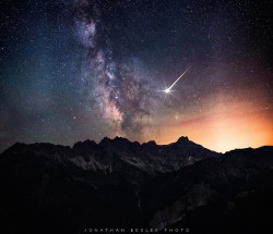 morethanphotography:  Shooting Star by JonathanBesler