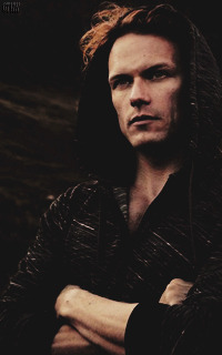 [M] Sam Heughan //  Lómion Devestfold - Oëquënis Tumblr_o8evppXzph1stjrhxo3_250