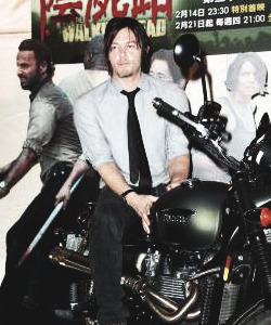 fuckingyeahnormanreedus:  THE REEDUS COLLECTION - bikerreedus 