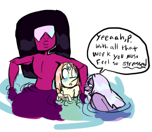 no-mi-torta:  I like drawing gems without boobs because reasons. enjoy this nsfwish comic you thirsty little heathens. POLYGEMS FOR LYFE also relaxed wet hair garnet. 