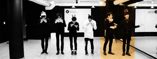 jjangjo:  what happens when ricky misses the snow kiss dance practices because of his musical 