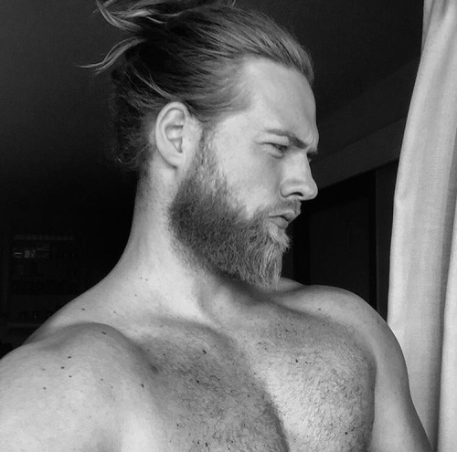 ladysansa:Appreciation post for Lasse L. Matberg. Not only does he have a beard but he’s also 