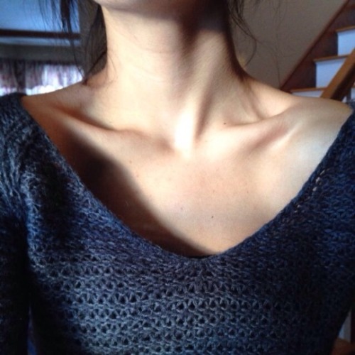 anti-anorexiant - collarbones are so beautiful