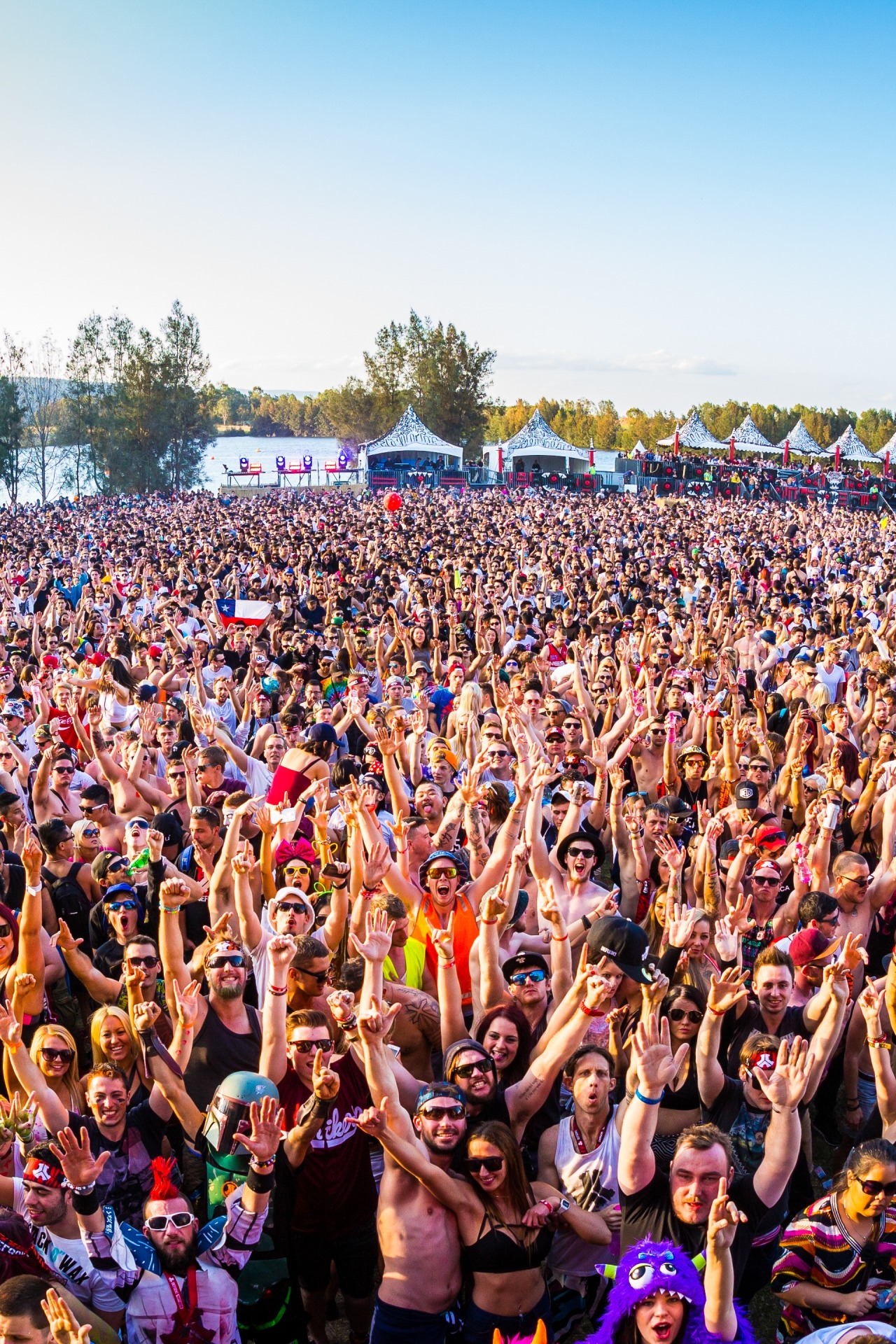 vibegirlsblog:  Defqon.1 Australia 2014 | Q-DANCE.COM 