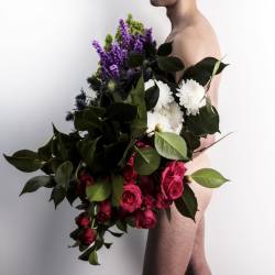 fleursmasculines:  bloom-boy:  For you 💐