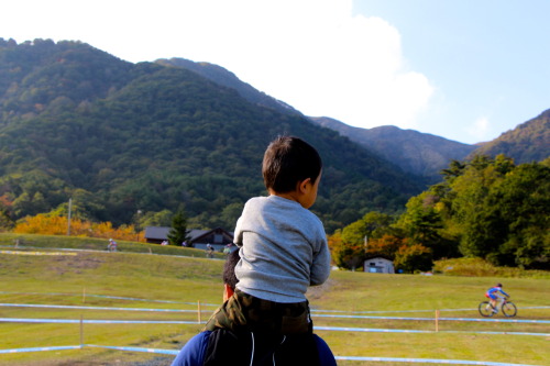 occi-yuki: fuelandengine: イェス！サイクロクロス！ 大人になれば正月が1年に2回やって来るんだよ、とお子さんの居る方は教えてあげて下さい。 1回目は1月1日。2回目は先日