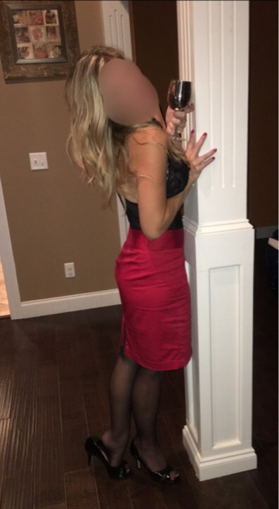 sexywifeysfeet:A little role play action. Sexy Wifey was a high end escort for the