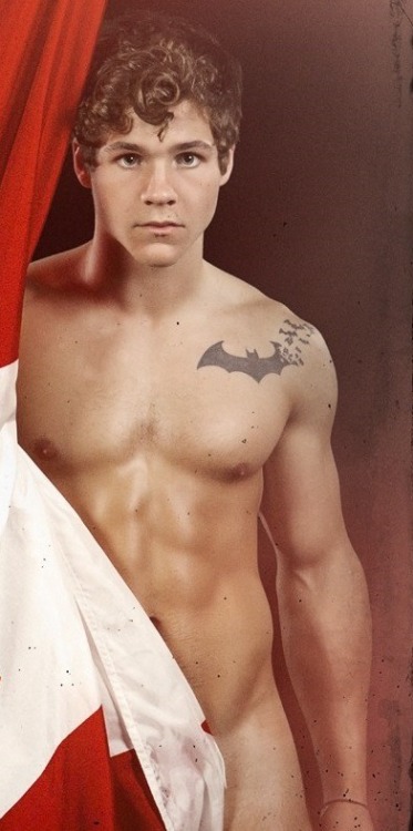hot-guys-at-random:  Michael Hamm wearing nothing but a flag