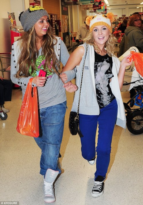 Perrie Edwards and Jesy Nelson- Little Mix (Pesy)