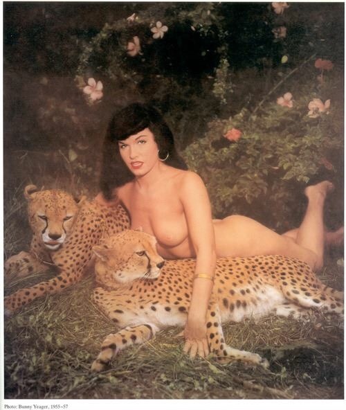 mydumpingspot-girls:  Bettie Page
