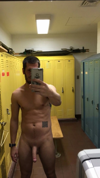 sextinguys:  Jeff Folkers loves stripping in the locker room, revealing his hard cock for all to enjoy! Keep up the great work bro.  