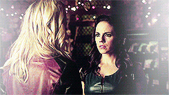 coinneachh:  30 days of valkubus └ day 8 - bo/tamsin + kisses 