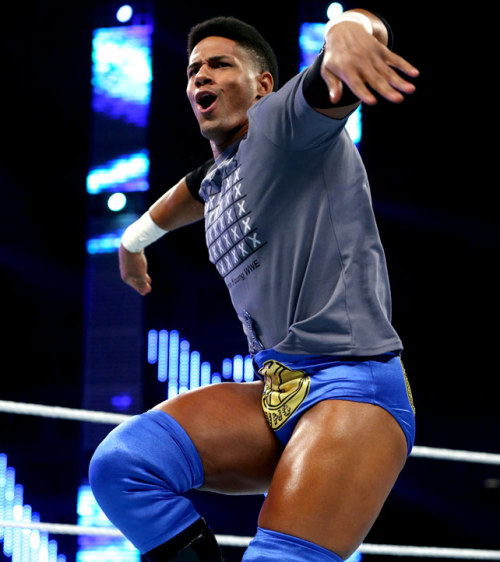 Porn fishbulbsuplex:  Darren Young photos