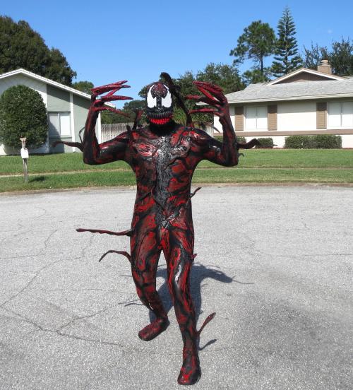 costrader:  Troa just uploaded this EPIC Carnage Cosplay to CosTrader, and he is accepting commissions on his Spiderman inspired costumes!