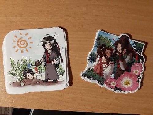  The stickers have been printed! They turned out really, really good. I have a lot tho X’D mig